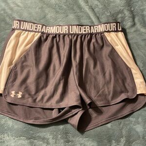 NWOT Under Armour women’s shorts. Size ML